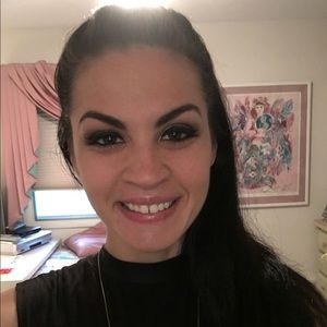 Meet your Posher, Shaye